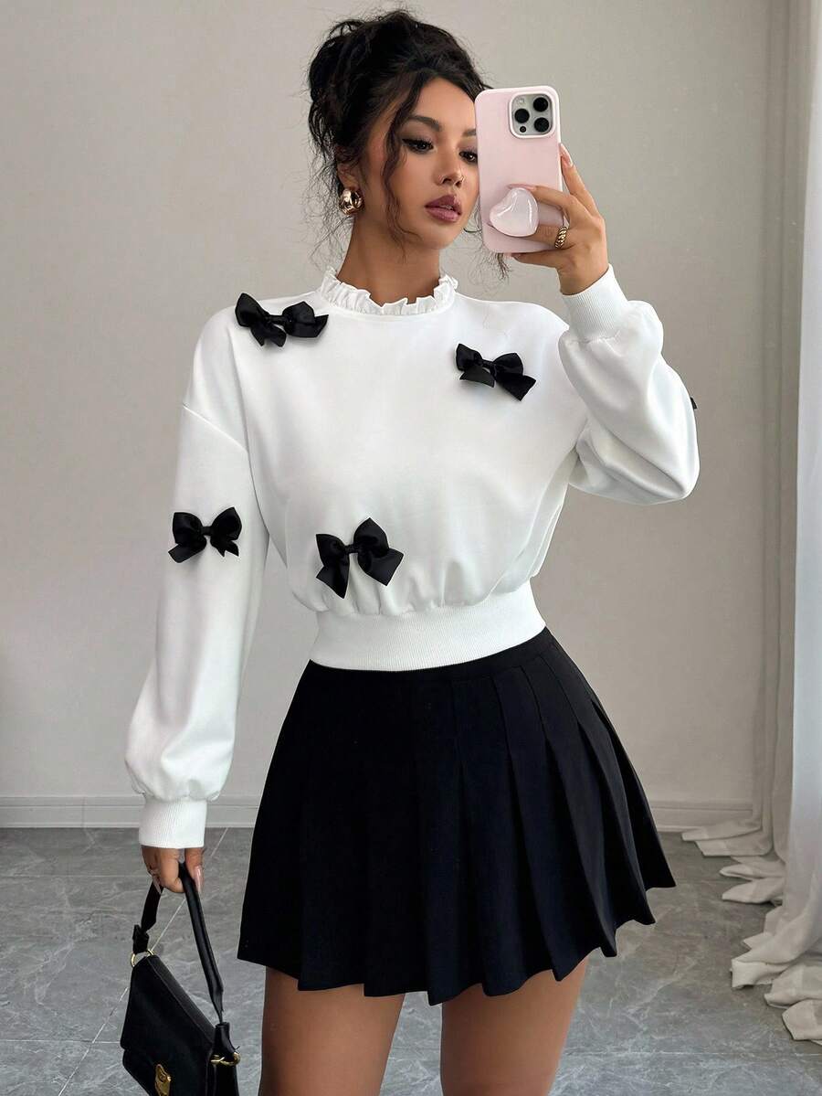 Joann short bow sweauter