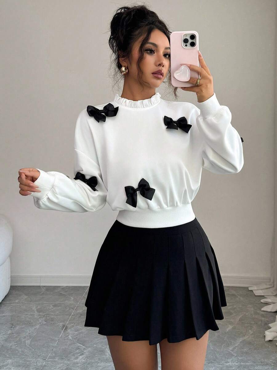 Joann short bow sweauter