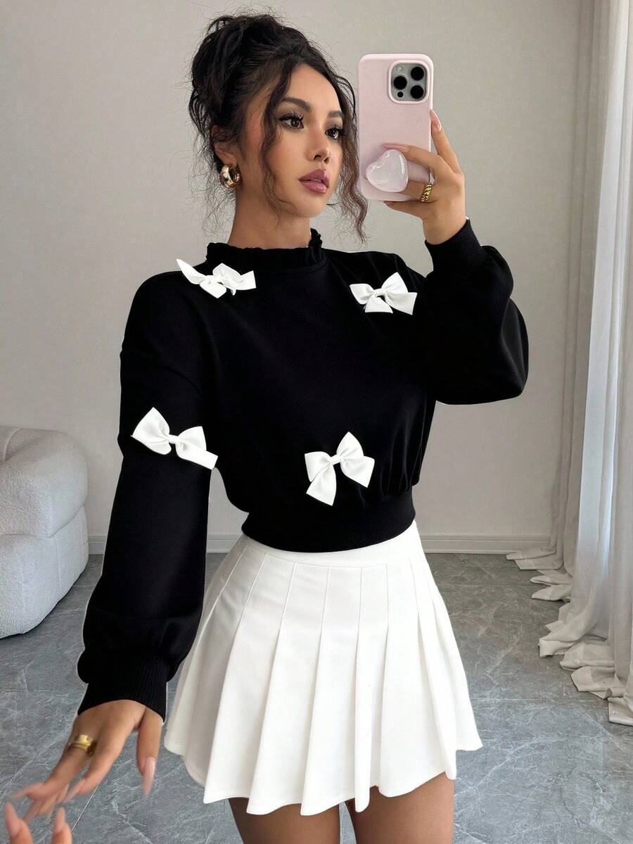 Joann short bow sweauter